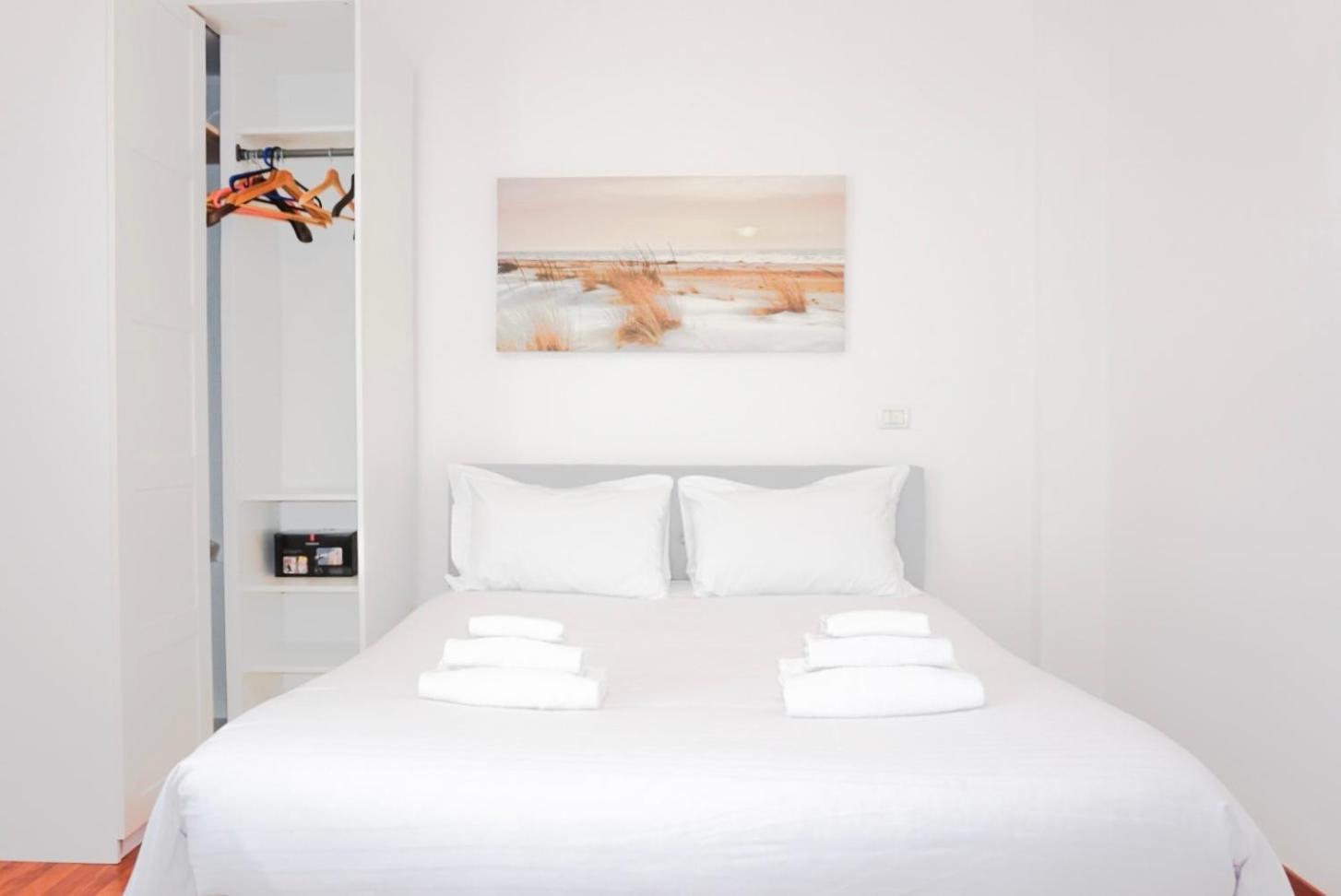 Apartment Confortevole A - Wi-fi E Parcheggio Inclusi